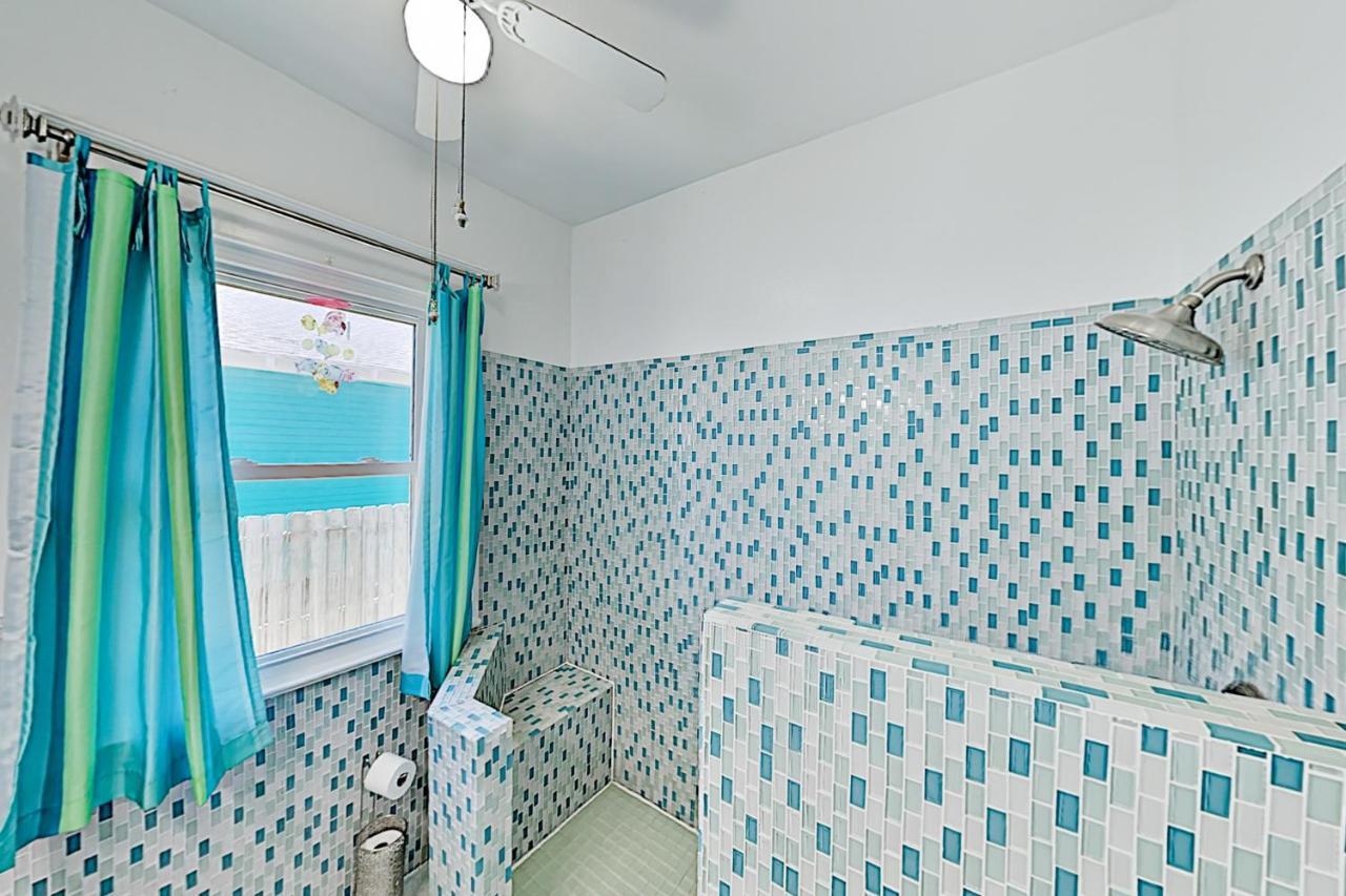 Sky Blue Beach Galveston Ngoại thất bức ảnh